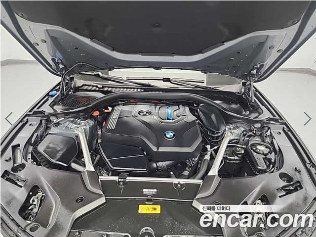 BMW 5시리즈 (G30) 530e M Sport, 2023 все фото