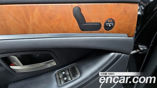 KG모빌리티(SsangYong) 뉴체어맨 W Luxury, 2015 17