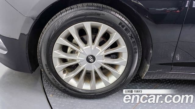 Hyundai LF Sonata Style, 2015 все фото