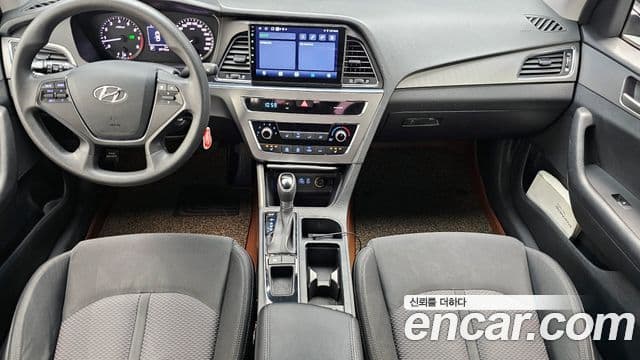 Hyundai LF Sonata Style, 2015 7