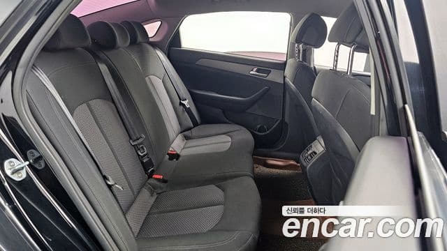 Hyundai LF Sonata Style, 2015 12