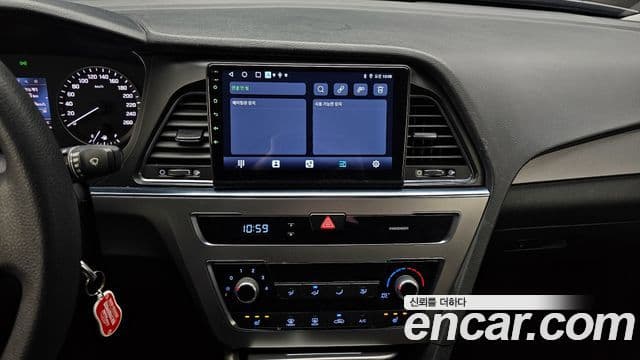 Hyundai LF Sonata Style, 2015 15