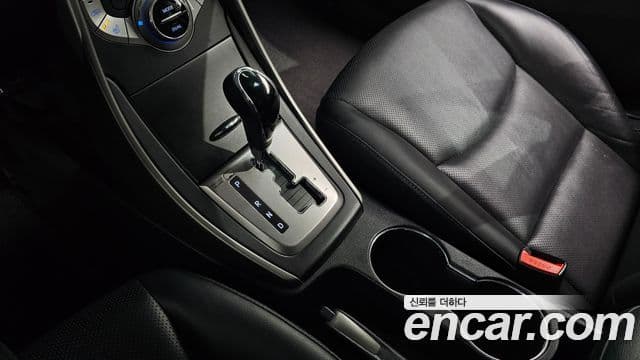 Hyundai Avante MD M16 GDI Smart, 2014 9