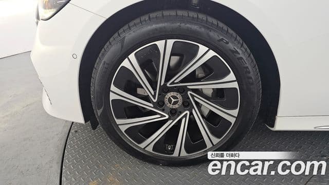 Mercedes-Benz E-класс W214 Exclusive, 2025 все фото