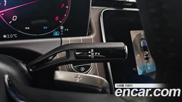 Mercedes-Benz E-класс W214 Exclusive, 2025 9