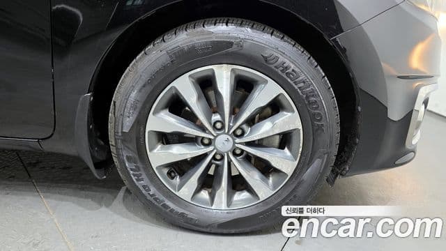 Kia All New Carnival Luxury, 2016 20