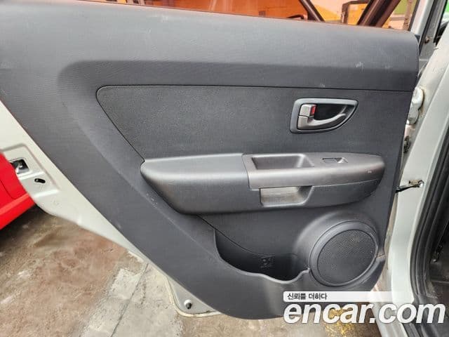Kia Soul люксовая версия, 2009 14