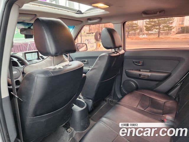 Kia Soul люксовая версия, 2009 15