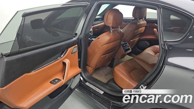 Maserati Quattroporte GTS 3.8 V8, 2014 4