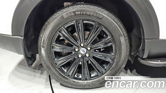 Ford Explorer 6세대 2.3 Limited 4WD, 2022 все фото