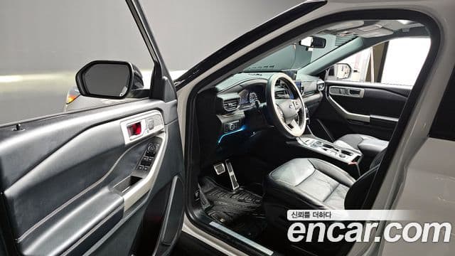Ford Explorer 6세대 2.3 Limited 4WD, 2022 10