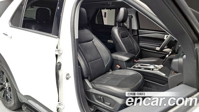 Ford Explorer 6세대 2.3 Limited 4WD, 2022 12