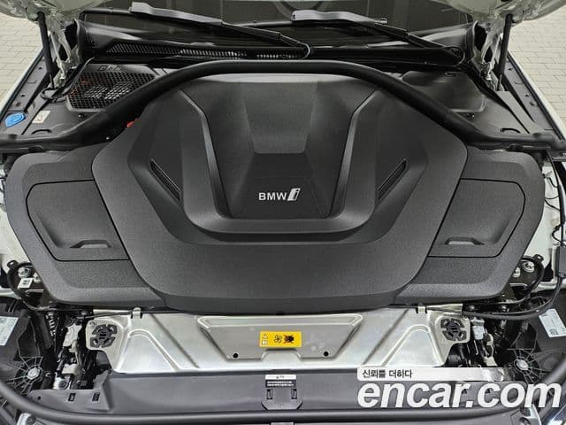 BMW i4 eDrive40 M Sport, 2025 6