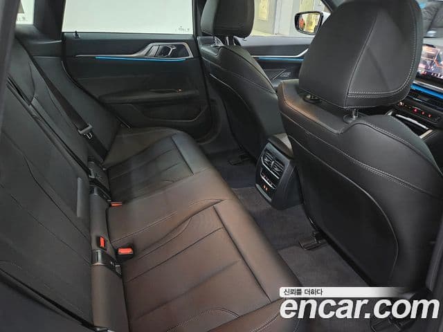 BMW i4 eDrive40 M Sport, 2025 15