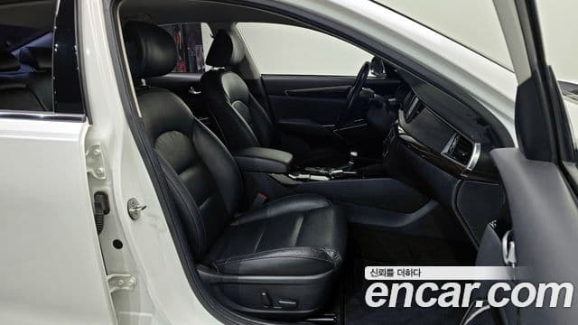 Kia All New K7 3.0 LPI Luxury (арендный автомобиль), 2018 12