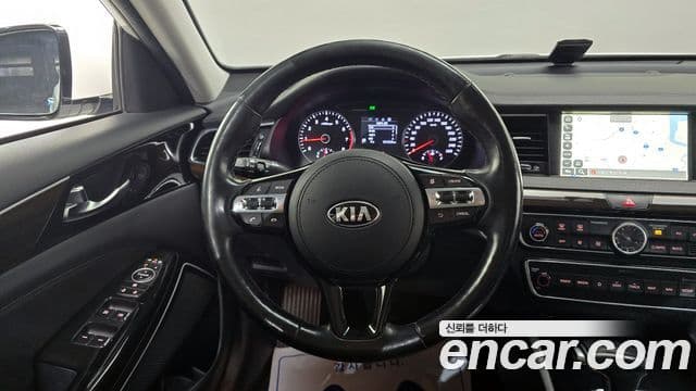 Kia All New K7 3.0 LPI Luxury (арендный автомобиль), 2018 15