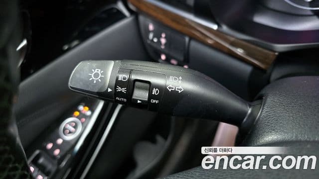 Kia All New K7 3.0 LPI Luxury (арендный автомобиль), 2018 16