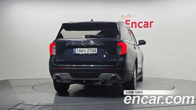 Ford Explorer 6세대 2.3 Limited 4WD, 2022 3