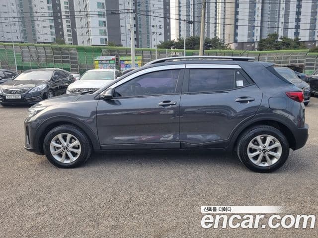 Kia Stonic Deluxe, 2018 4