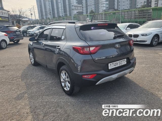Kia Stonic Deluxe, 2018 7