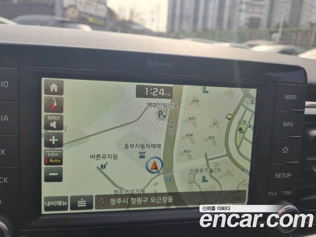 Kia Stonic Deluxe, 2018 15