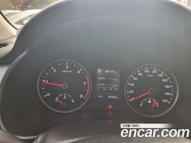 Kia Stonic Deluxe, 2018 19