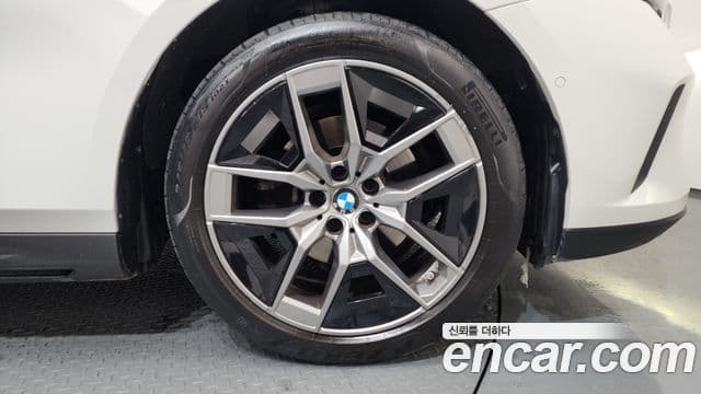 BMW 5시리즈 (G60), 2024 все фото