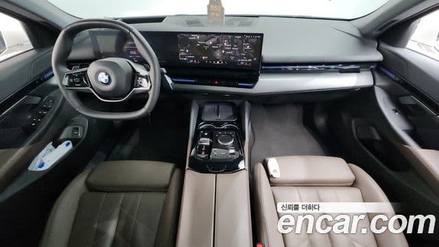 BMW 5시리즈 (G60), 2024 7