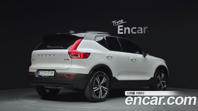 Volvo XC40 B4 R-Design, 2021 2
