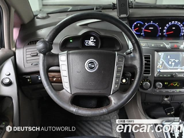 KG모빌리티(SsangYong) Korando 투리스모 4WD Chateau 11인승, 2014 13