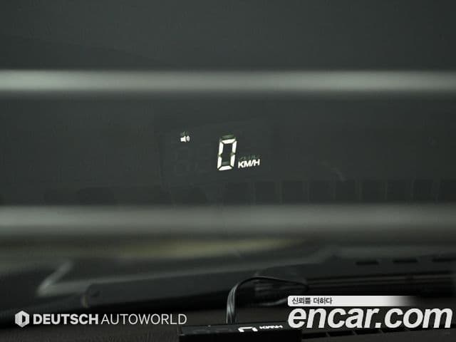 KG모빌리티(SsangYong) Korando 투리스모 4WD Chateau 11인승, 2014 17