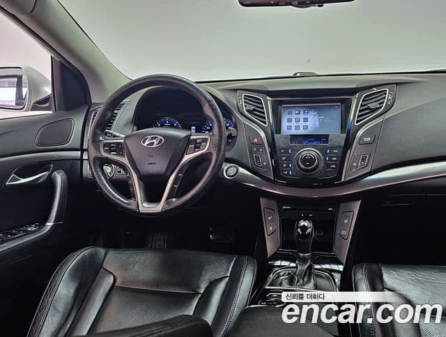 Hyundai i40 Modern, 2012 15