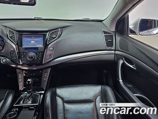 Hyundai i40 Modern, 2012 17