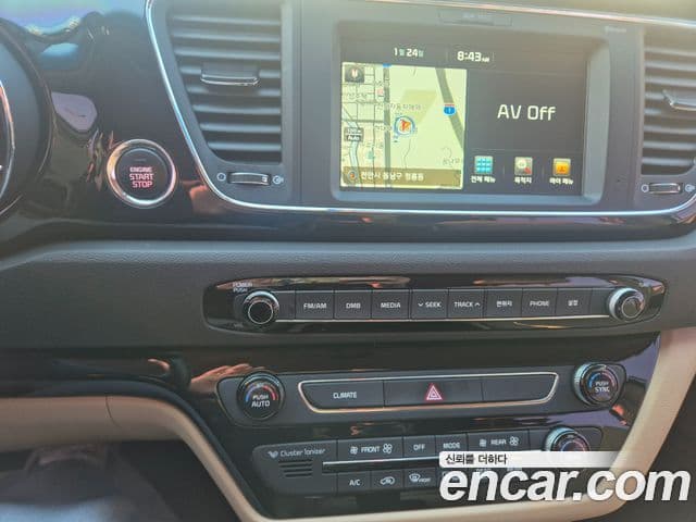 Kia All New Carnival Prestige, 2017 10