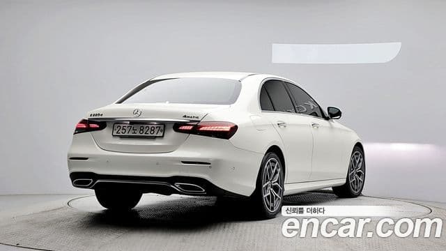 Mercedes-Benz E-класс W213 AMG Line, 2021 2