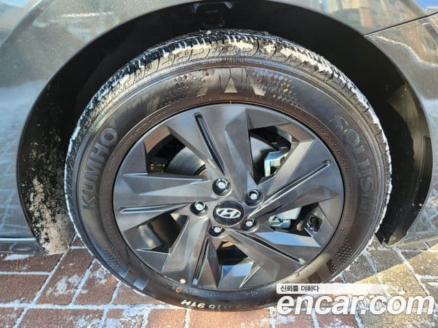 Hyundai Avante (CN7) Modern, 2023 все фото