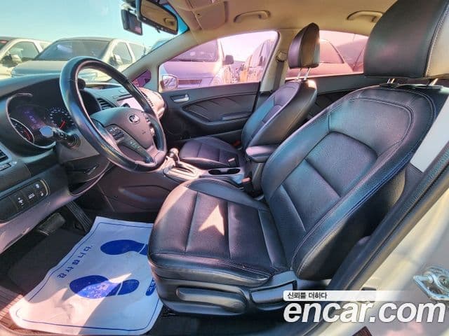 Kia K3 Trendy, 2014 11