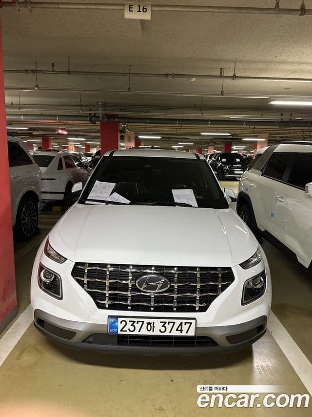 Hyundai Venue Premium, 2026 1