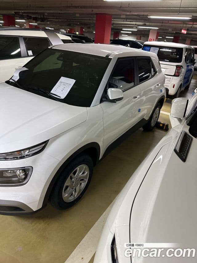 Hyundai Venue Premium, 2026 13