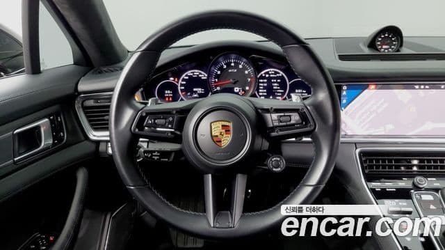 Porsche Panamera (971) 4.0 GTS, 2021 все фото