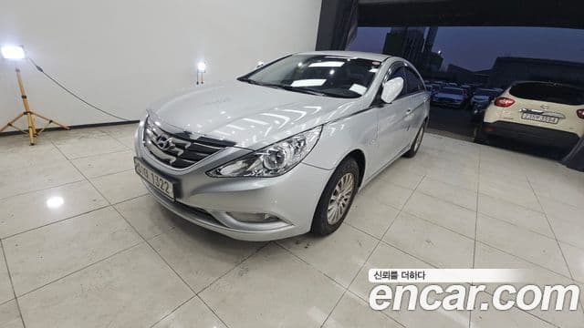 Hyundai YF Sonata LPI Deluxe, 2011 2
