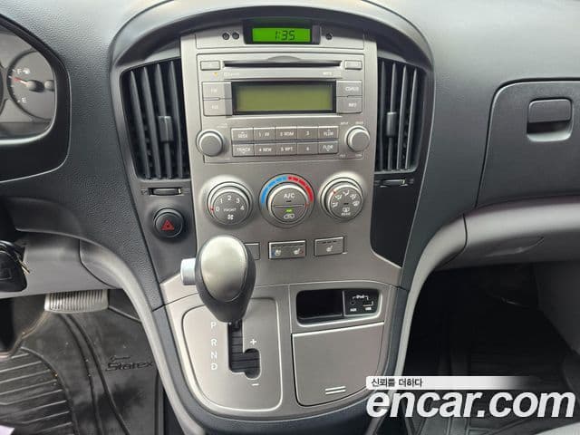 Hyundai Grand Starex CVX Premium, 2014 10