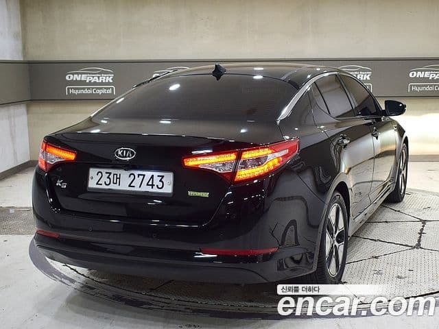 Kia K5 гибрид Prestige, 2013 17