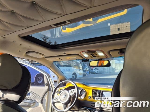 Kia All New Carnival Magic Space, 2017 9