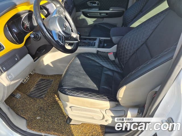 Kia All New Carnival Magic Space, 2017 12