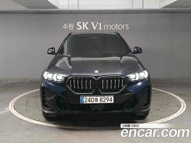 BMW X6 (G06) xDrive40i M Sport, 2025 1