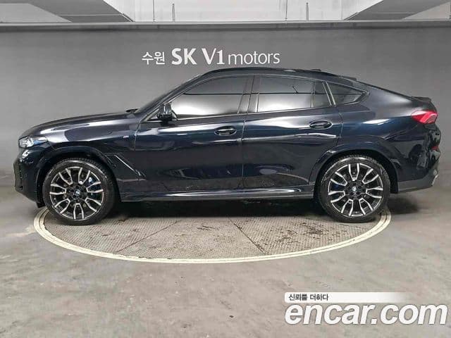BMW X6 (G06) xDrive40i M Sport, 2025 все фото