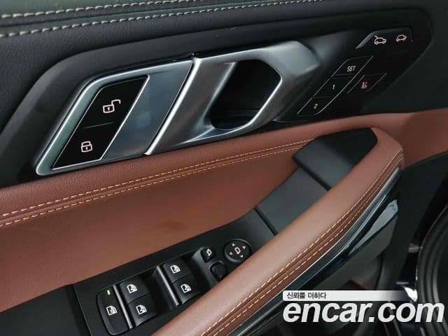 BMW X6 (G06) xDrive40i M Sport, 2025 9