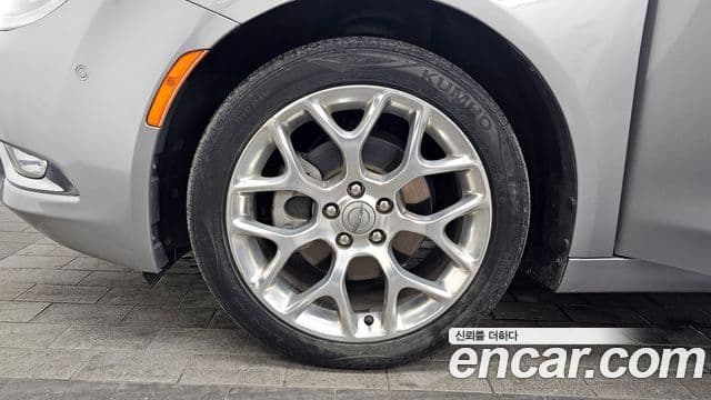 크라이슬러 200 2세대 2.4 C, 2015 все фото