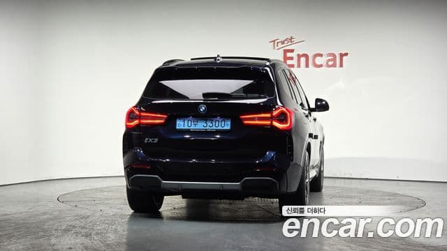 BMW iX3 M Sport, 2023 4